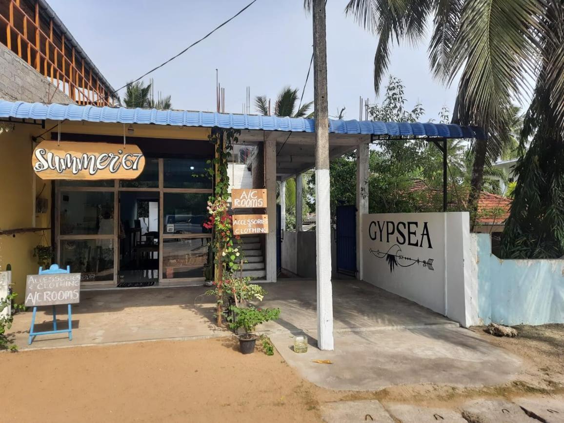Gypsea'Arugambay Hotel Arugam Bay Exterior photo